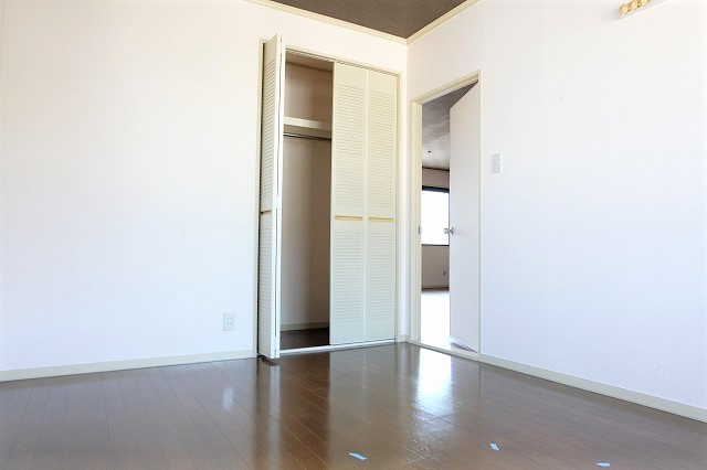 ルエストラメールの寝室