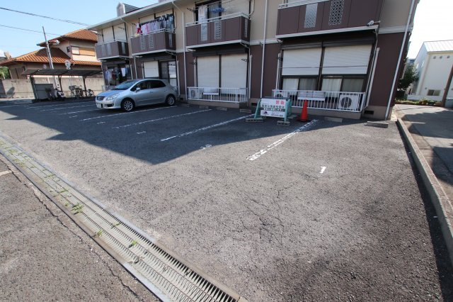 【駐車場】 | ファミール阪和
