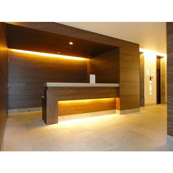 プライムメゾン南2条のロビー