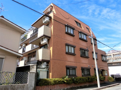【外観】 | ライオンズマンション服部 | 【現地写真】総戸数17戸のマンションです♪