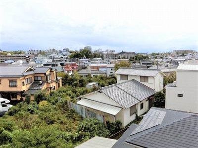 【展望】 | 朝日プラザ東豊中 | 【現地写真】バルコニーからの景色♪4階の物件なので遮蔽物も少なく遠くまで見通せます♪