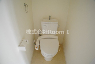 【トイレ】 | ジュネーゼグラン天満 | シンプルで使いやすいトイレです