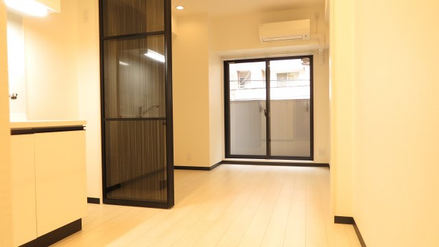 アクアプレイス上本町の居間・リビング