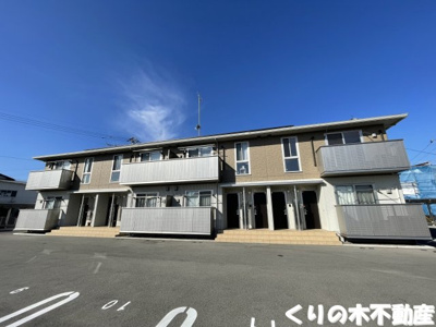 【外観】 | リヴェールパレスA棟 | きれいな外観です