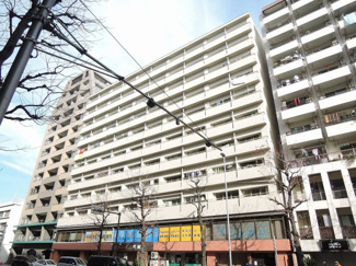【外観】 | ブルーライン「伊勢佐木長者町」駅徒歩4分と好立地！
足音等階下の心配のない1階につき安心して暮らせます♪