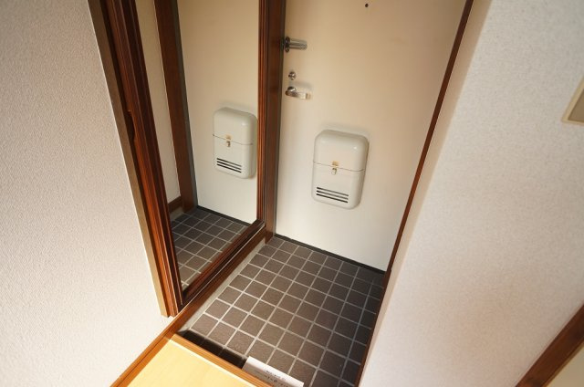 【玄関】 | ハウスリバティー