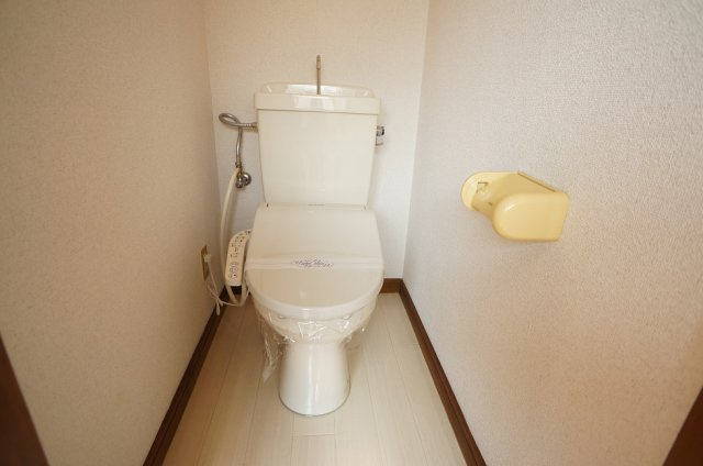 【トイレ】 | ハウスリバティー | 温水洗浄便座