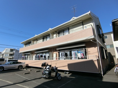 【外観】 | プレミールNAGAO | 南武線「宿河原」駅より徒歩10分！小田急線「登戸」駅も徒歩圏内♪2駅2沿線利用可能で便利な立地の2階建てアパートです♪