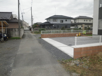 【前面道路含む現地写真】 | 前面道路含む現地写真です