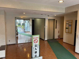 【その他共用部分】 | 日勤の管理人さんがいるので、共用部はきれいに清掃されています。