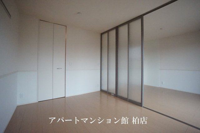 クレストパークＤの洋室