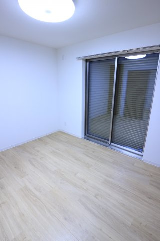 サンクラッソ垂水五色山の洋室