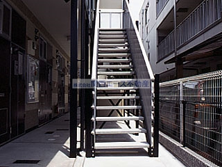 【エントランス】 | レオパレスハナテン