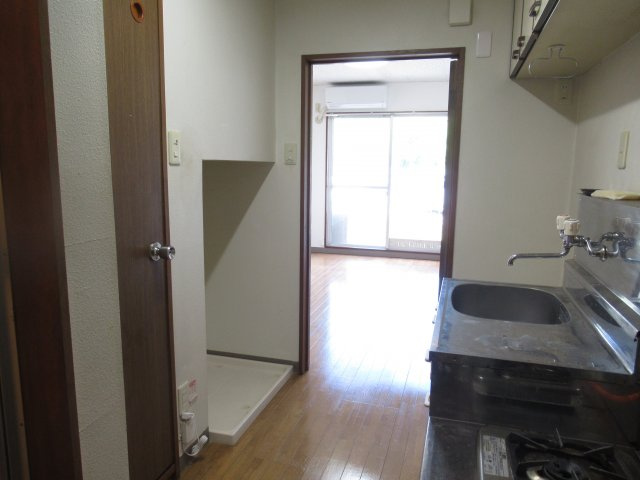 ラポール前田Cの内装