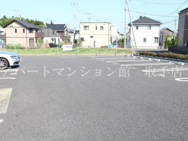 アムールゆめみ野Ｂの駐車場