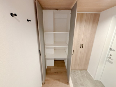 【玄関】 | レジディア世田谷弦巻