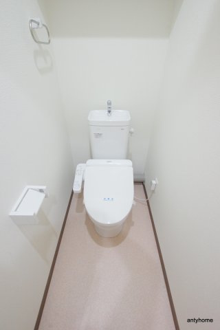 第26関根マンション　仲介手数料無料のトイレ