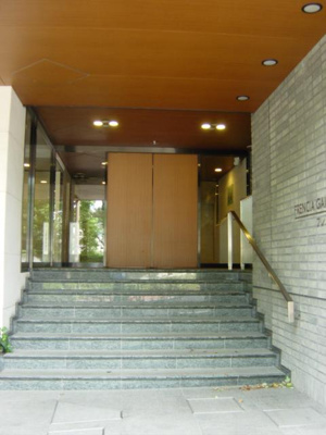 【エントランス】 | フレンシア外苑西