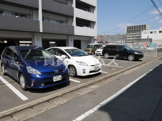 【駐車場】 | ラシュール・イン東比恵の駐車場