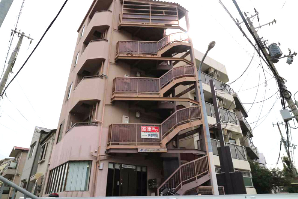 エスポワール灘の外観