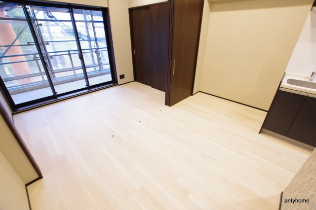 ブエナビスタ梅田ノース　仲介手数料無料の居間・リビング