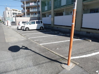 【駐車場】 | ランデルメゾン諸岡の駐車場