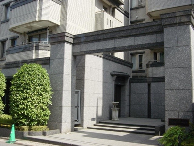 【エントランス】 | パークハウス神宮前