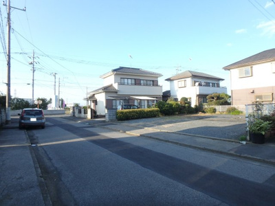 【前面道路含む現地写真】 | 第3筑西幸町1棟現場完成済
