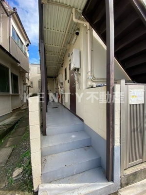 【エントランス】 | メゾン鵜の木 | 毎日通るエントランスはこのようになっています