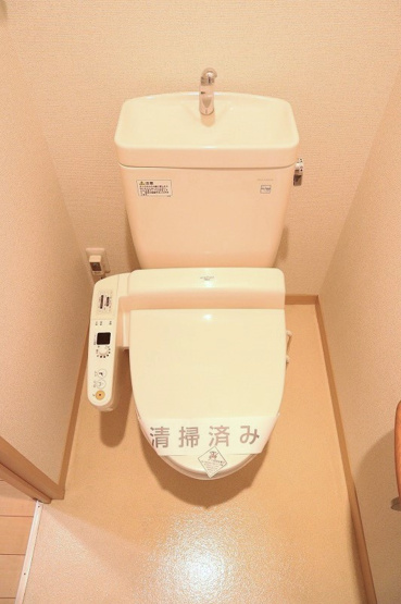 【トイレ】 | ラフィネ【SHM】 | 人気のシャワートイレ・バストイレ別です♪トイレが独立していると使いやすいですよね☆