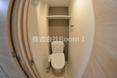 【トイレ】 | プレサンス心斎橋レヨン | 清潔感のあるトイレです