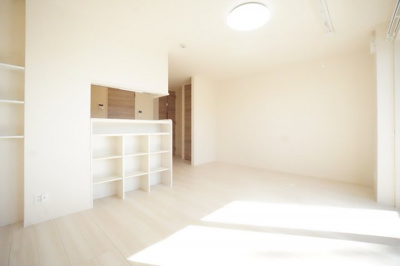 【居間・リビング】 | サニーハイム | ※同物件、同タイプのお部屋です