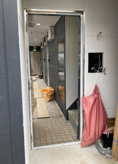 【エントランス】