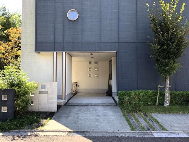 高知市春野町南ヶ丘7丁目 中古戸建ての駐車場