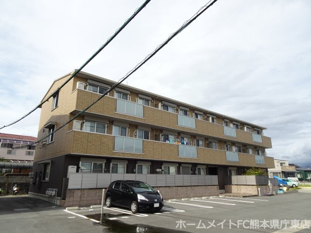 ラフィーネ益城　Ａ棟