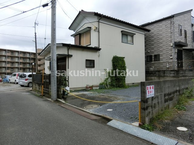大久保３丁目　売地　の前面道路含む現地写真|大久保3丁目　売地　古家あり　建築条件なし　京成大久保駅徒歩１0分　約４１．５坪