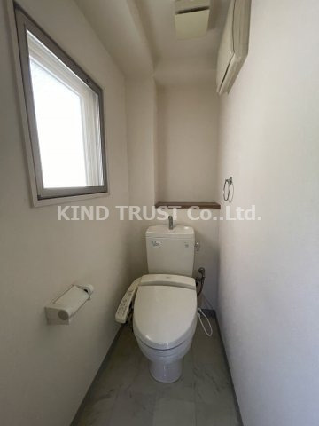 ラチチュード天七（旧サンキャッスル天七）のトイレ|落ち着いた色調のトイレです