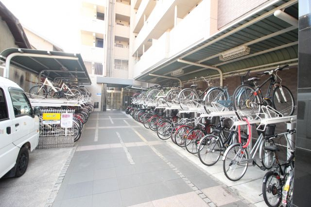 【その他共用部分】 | リバーサイド金岡 五番館 | 屋根付き駐輪場