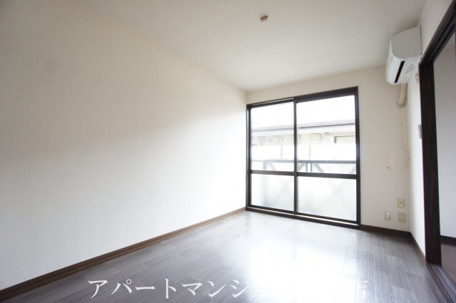 パークハイツ柏Ａの洋室