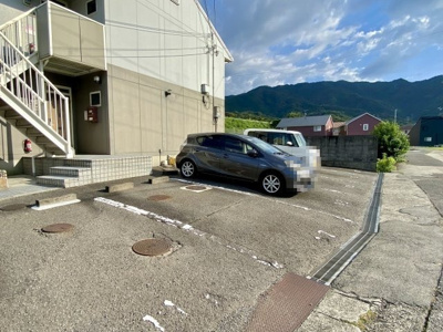【駐車場】 | セジュールエイト