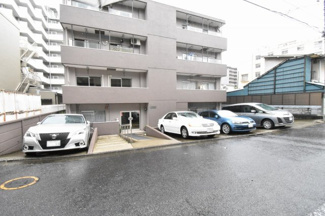 【駐車場】 | 平置き駐車場