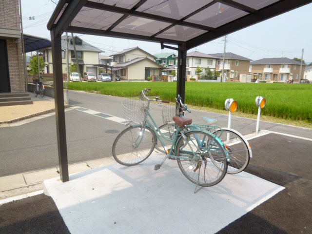 倉敷市大内のアパートのその他共用部分|自転車置き場