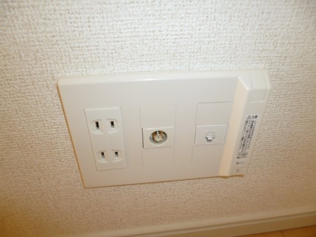 ブローテの設備|ＴＶジャック・電話モジュラー