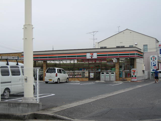 倉敷市四十瀬のアパートの周辺|セブンイレブン