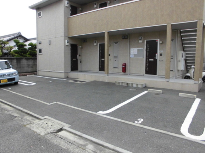 【駐車場】 | D-room南出島