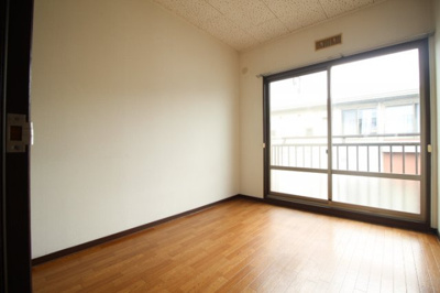【洋室】 | エレガンス西市 E棟