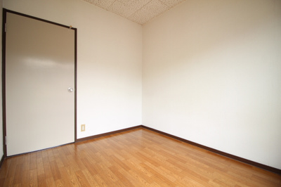 【洋室】 | エレガンス西市 E棟