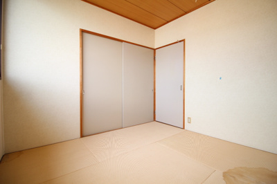 【子供部屋】 | エレガンス西市 E棟