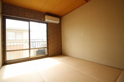 【寝室】 | エレガンス西市 E棟