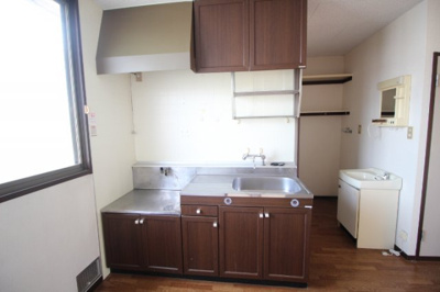 【キッチン】 | エレガンス西市 E棟